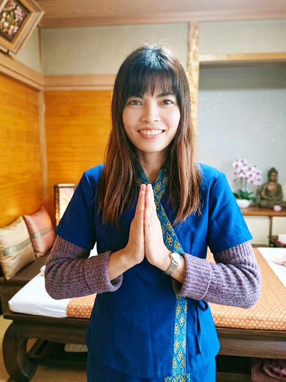 安中タイマッサージ バンチェン　タイマッサージセラピスト写真