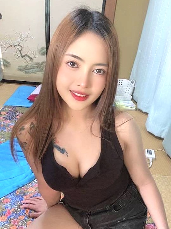 下館タイマッサージ ベナー　スタッフ写真