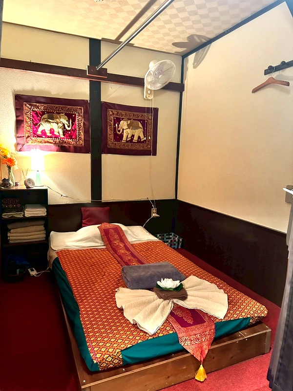 坂東タイマッサージ ブアトーン　マッサージルーム2