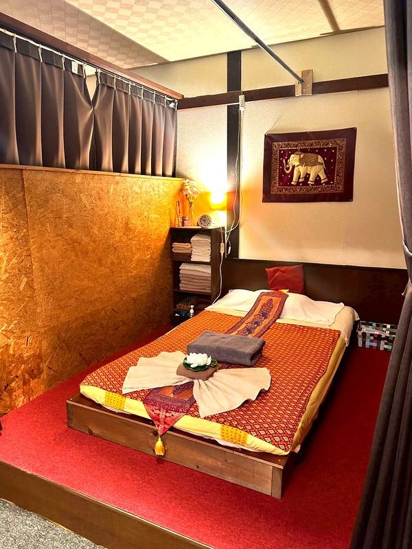 坂東タイマッサージ ブアトーン　マッサージルーム1