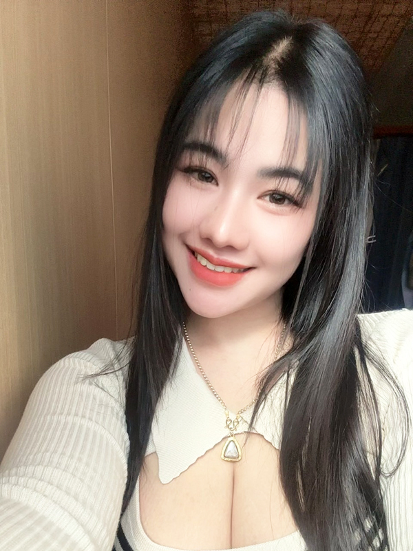 坂東タイマッサージ ブアトーン　タイマッサージセラピスト写真