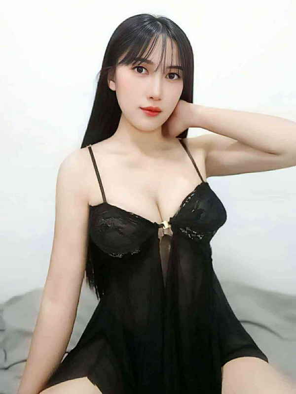 古河タイマッサージ チャンパ タイマッサージセラピスト写真