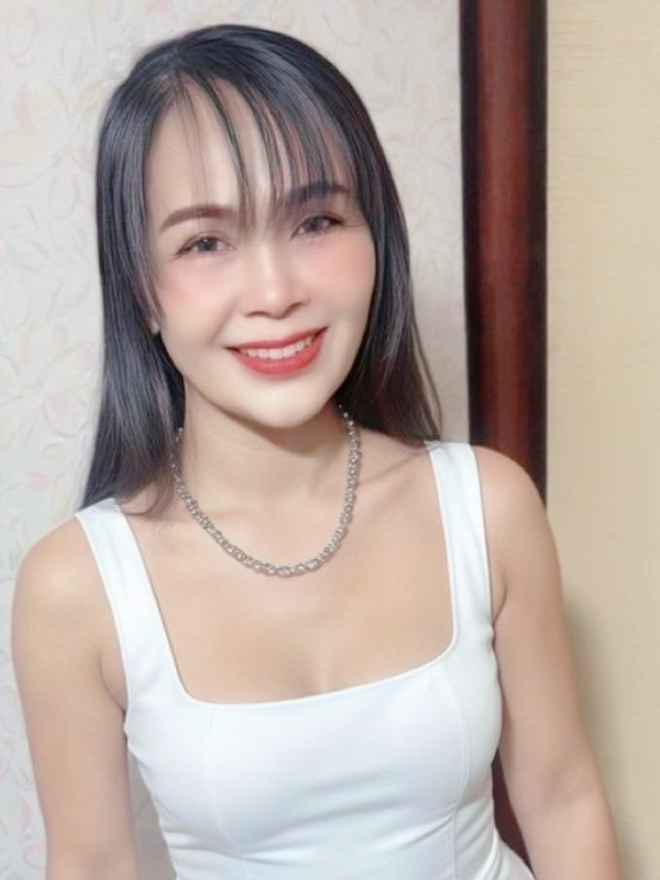 下館タイマッサージ エンジョイワン セラピスト写真