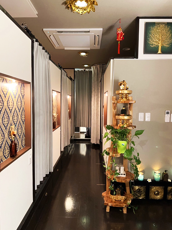 関内タイマッサージ エリハウス2 店内マッサージルーム前の廊下