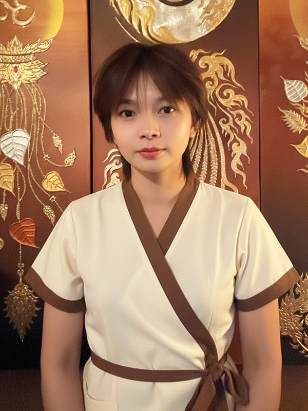 関内タイマッサージ エリハウス2　タイマッサージセラピスト