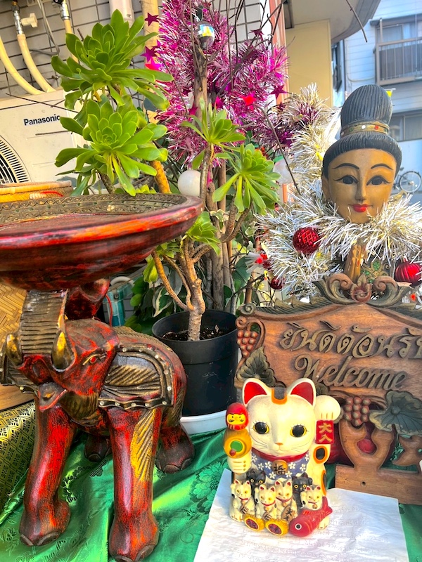 川崎タイマッサージ ジュティポーン 店舗入り口ウェルカムボード