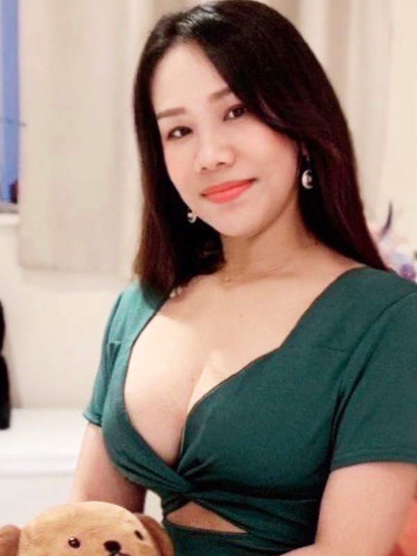 新宿歌舞伎町タイマッサージ ニシャー セラピスト