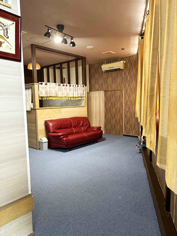 下妻タイマッサージ ラクラク　シャワールーからお部屋へ