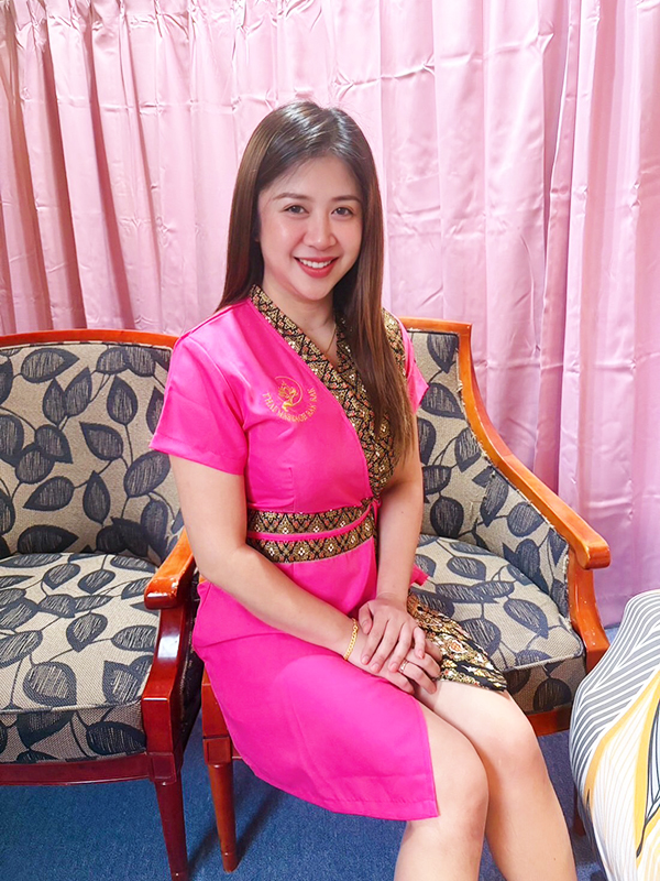 下妻タイ古式マッサージラクラク セラピスト写真