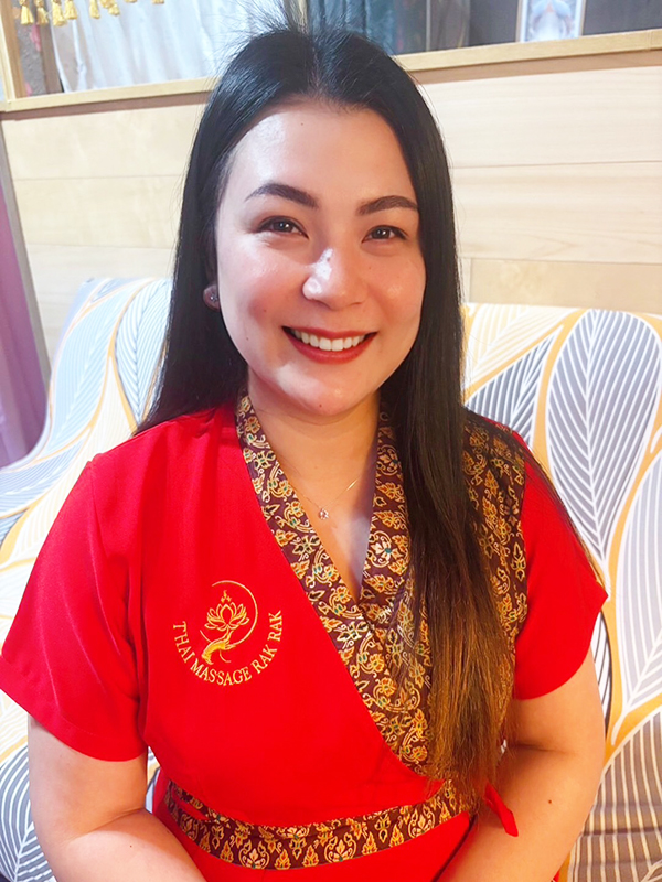 下妻タイ古式マッサージラクラク セラピスト写真