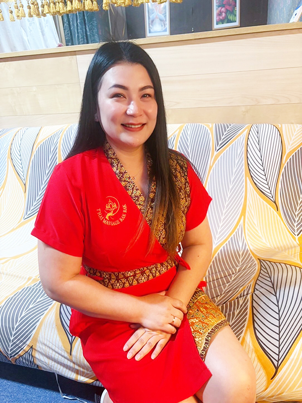 下妻タイ古式マッサージラクラク セラピスト写真