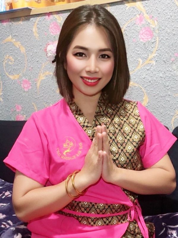 下妻タイ古式マッサージラクラク セラピスト写真