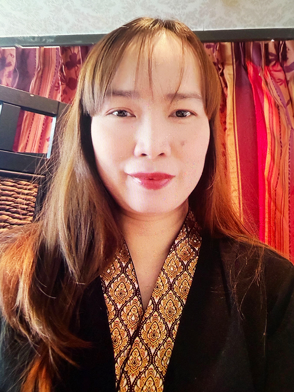 関内タイマッサージ ロイヤルスパ　セラピスト写真