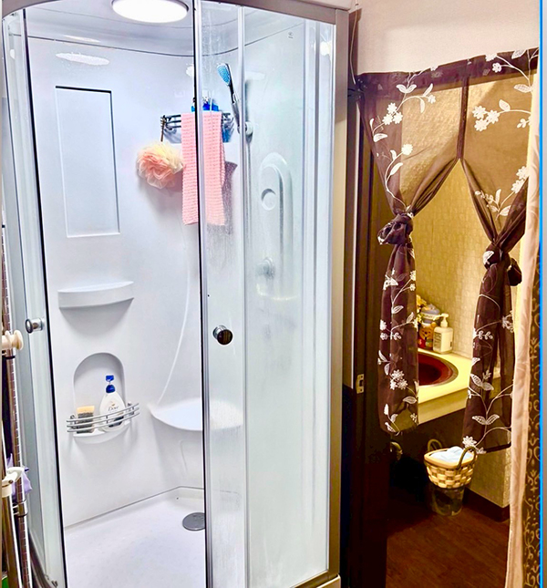 茨城県常総市タイマッサージ タイタイ　シャワー室